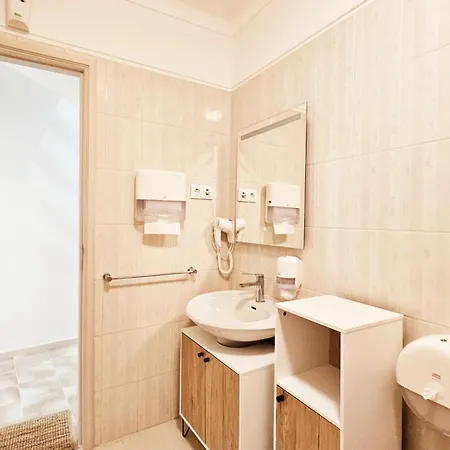 Гостьовий будинок Rooms4you 3 In Historic Center Of Брага