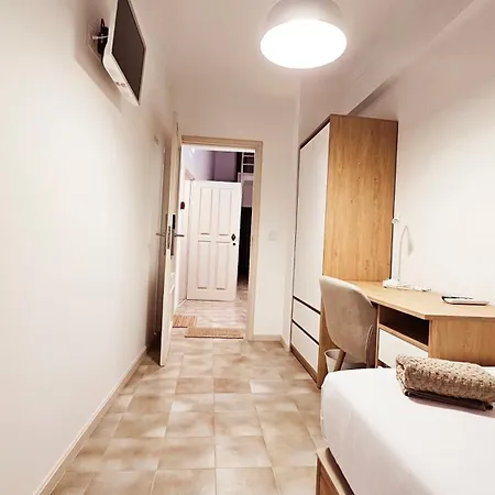 公寓 Rooms4you 3 In Historic Center Of *
