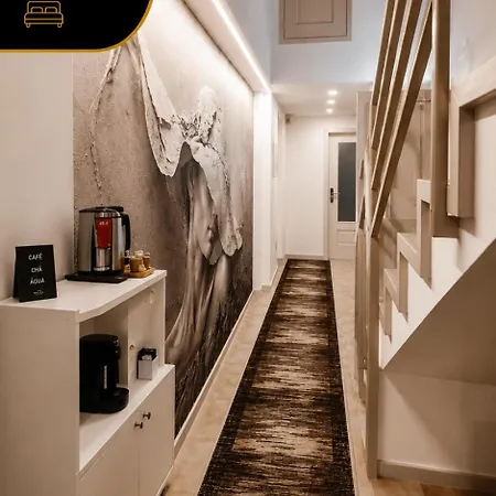 Rooms4you 3 In Historic Center Of Guest house