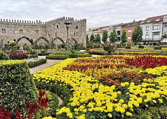 Rooms4you 3 In Historic Center Of Гостьовий будинок