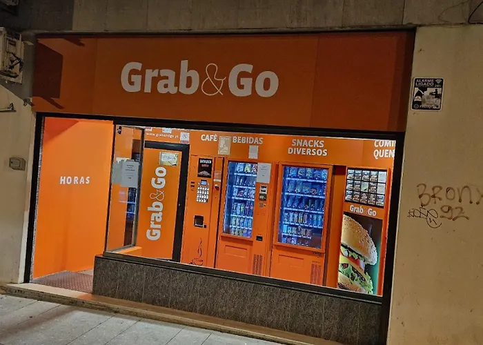 Гостьовий будинок Rooms4you 3 In Historic Center Of